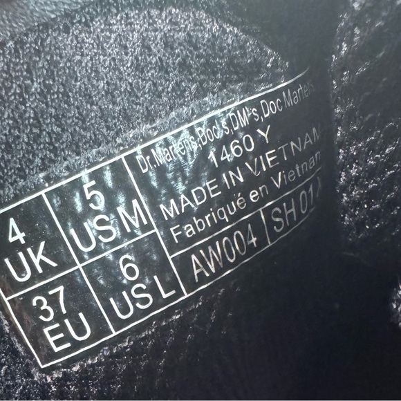 Dr. Martens Delaney 1460 Iridescent Purple Combat Boots size EU37/US6.5-7 - Picture 11 of 12